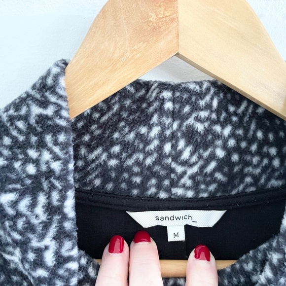 Anthropologie x Sandwich_ Fleece Sweater Pocket Blokecore Abstract print Black M - Picture 2 of 11
